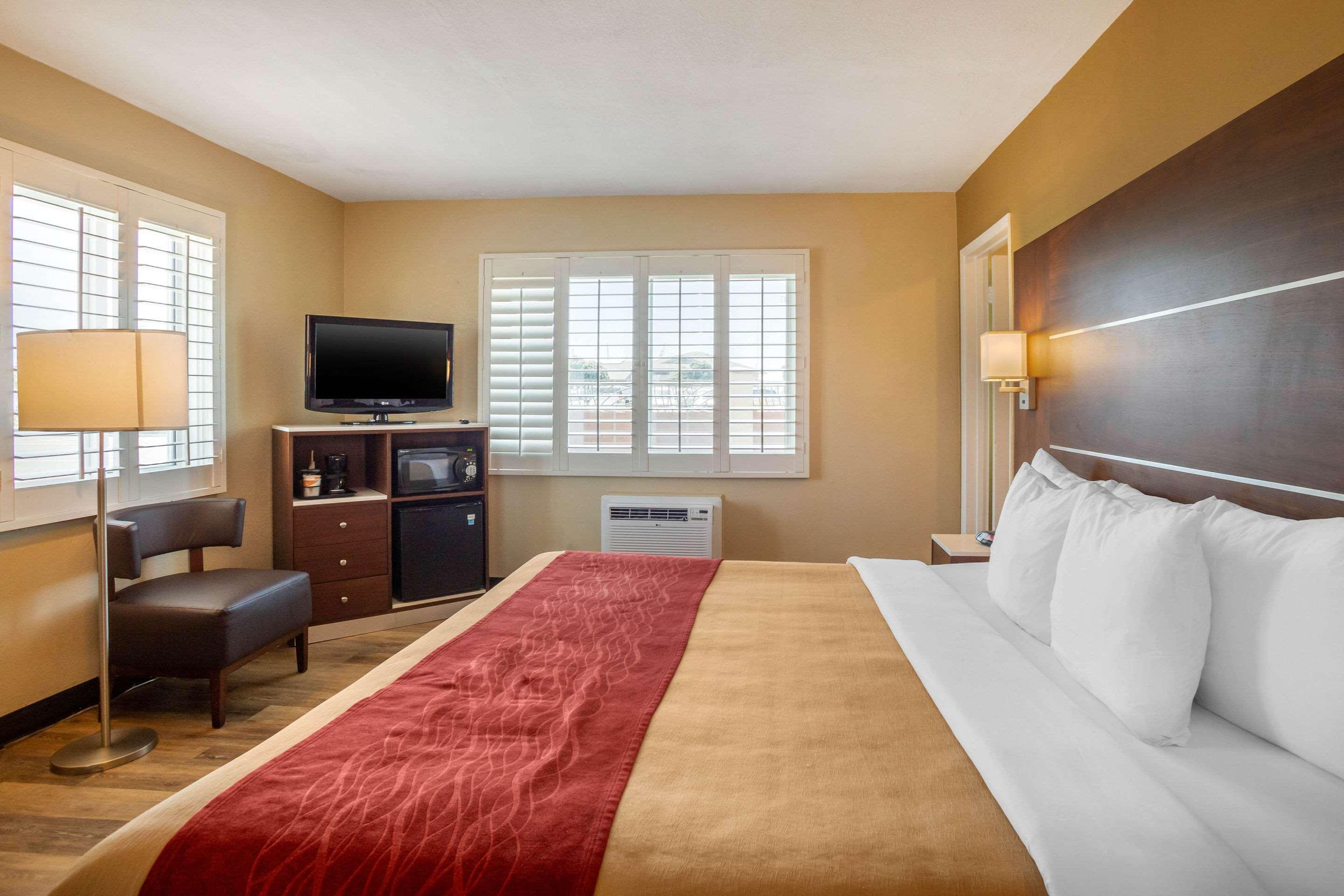 Comfort Inn San Diego Airport At The Harbor Esterno foto