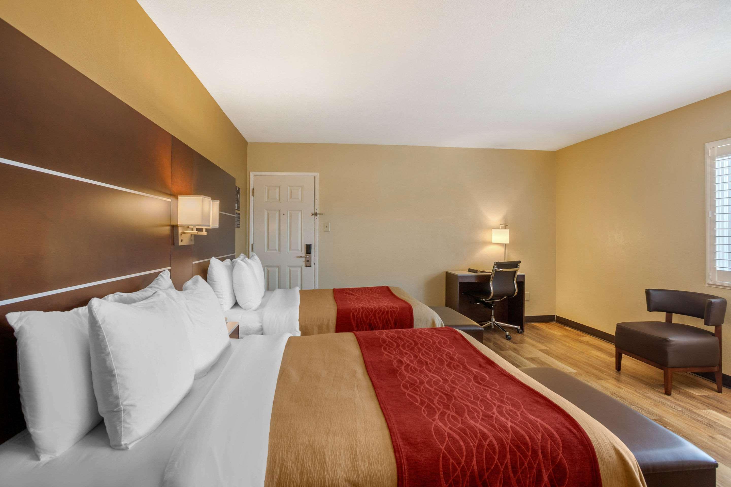Comfort Inn San Diego Airport At The Harbor Esterno foto