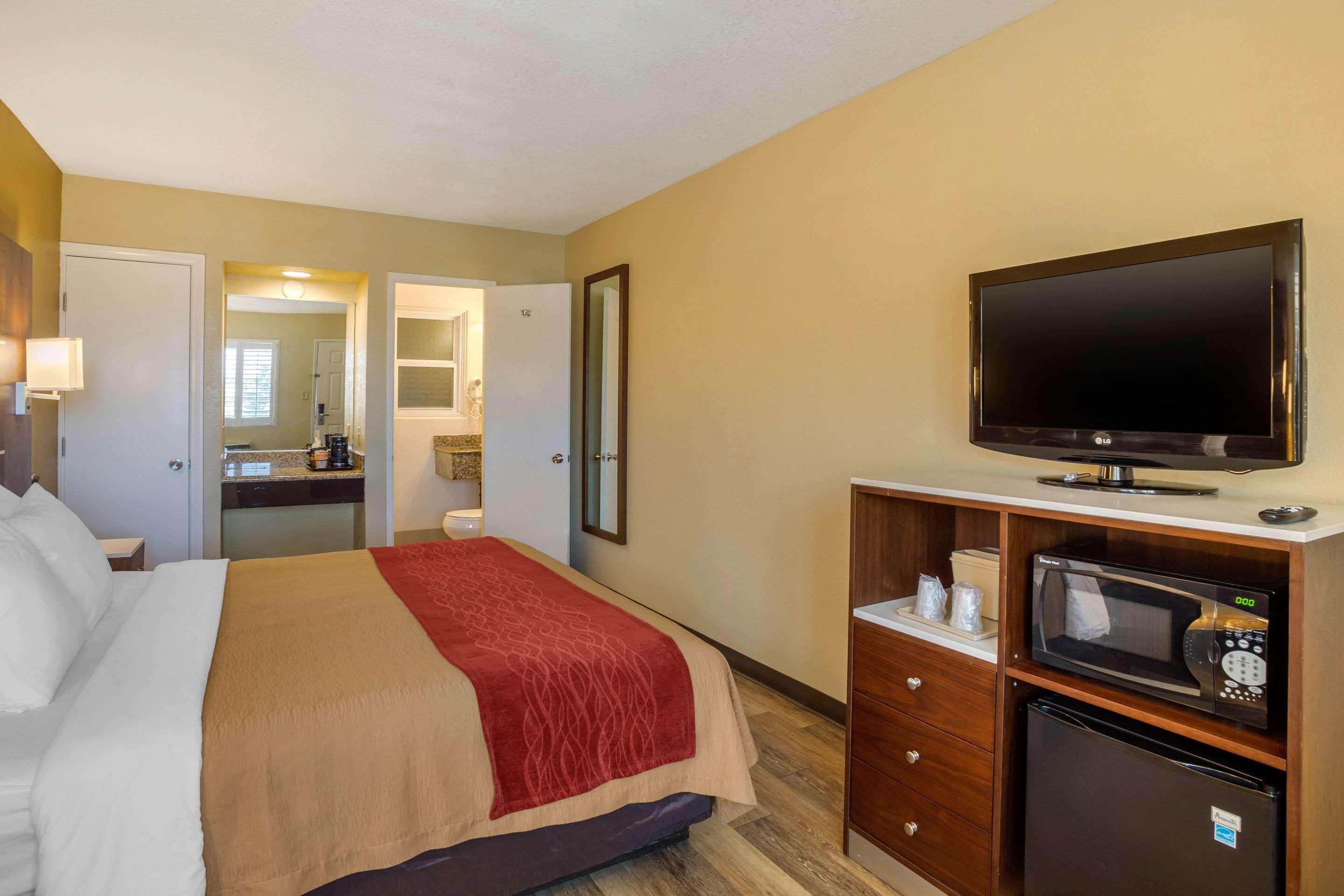 Comfort Inn San Diego Airport At The Harbor Esterno foto
