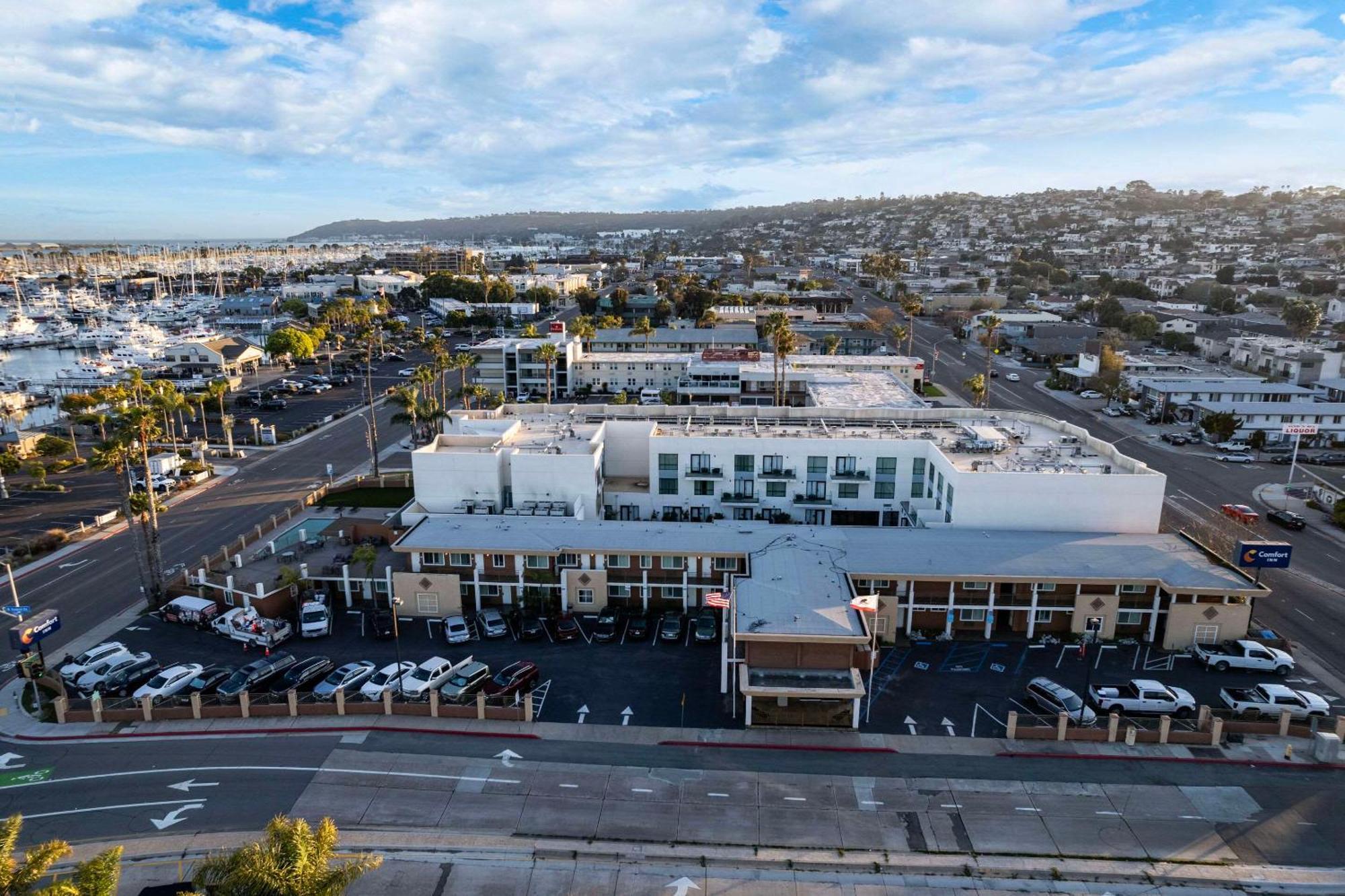Comfort Inn San Diego Airport At The Harbor Esterno foto