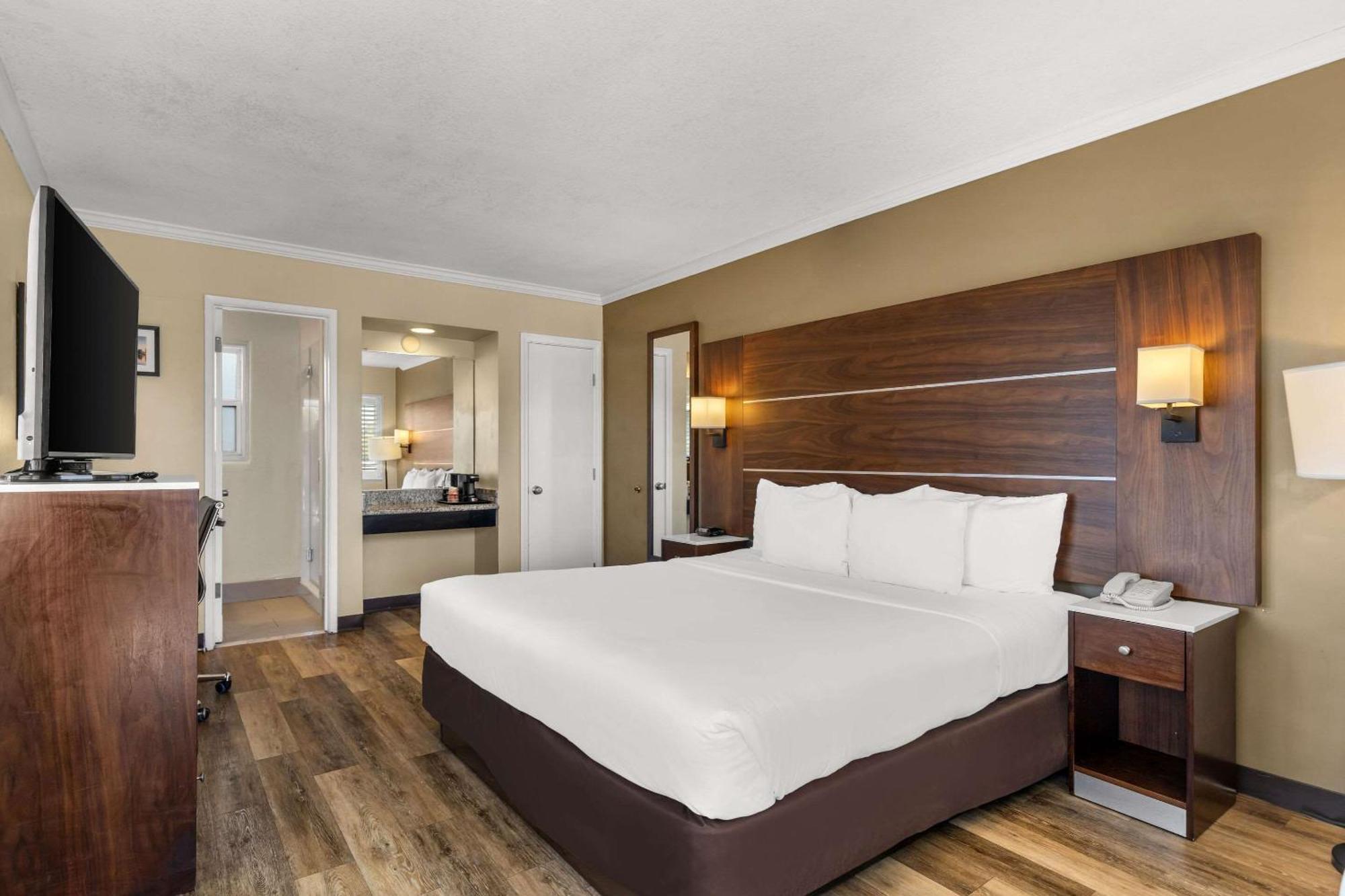 Comfort Inn San Diego Airport At The Harbor Esterno foto