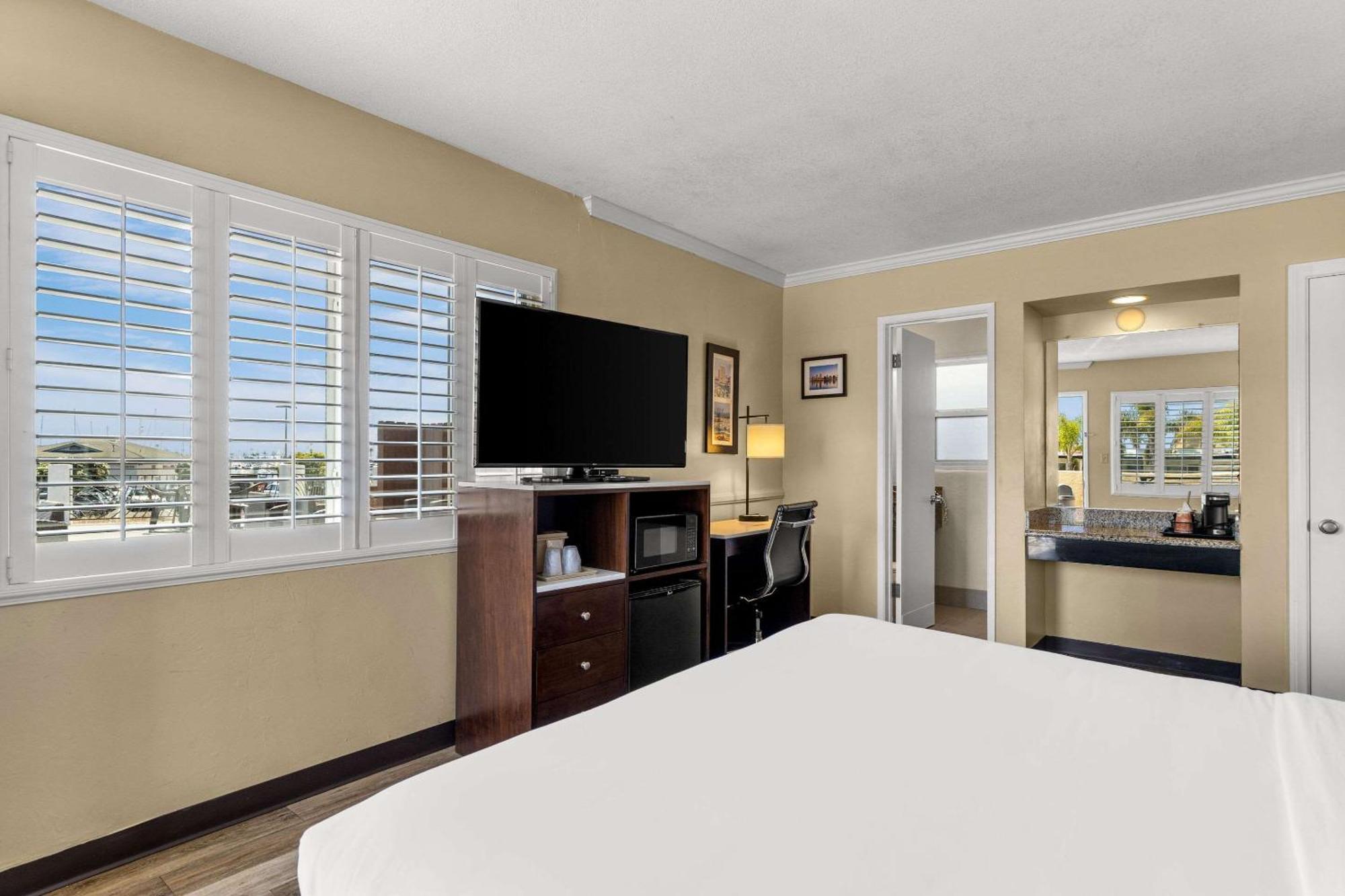 Comfort Inn San Diego Airport At The Harbor Esterno foto