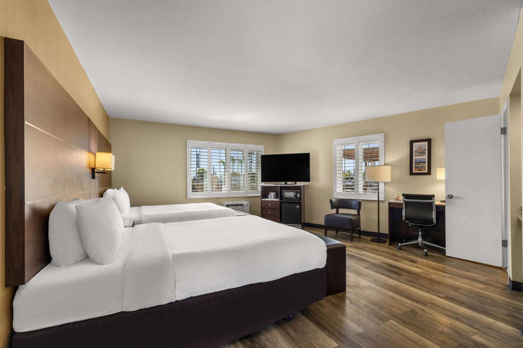 Comfort Inn San Diego Airport At The Harbor Esterno foto
