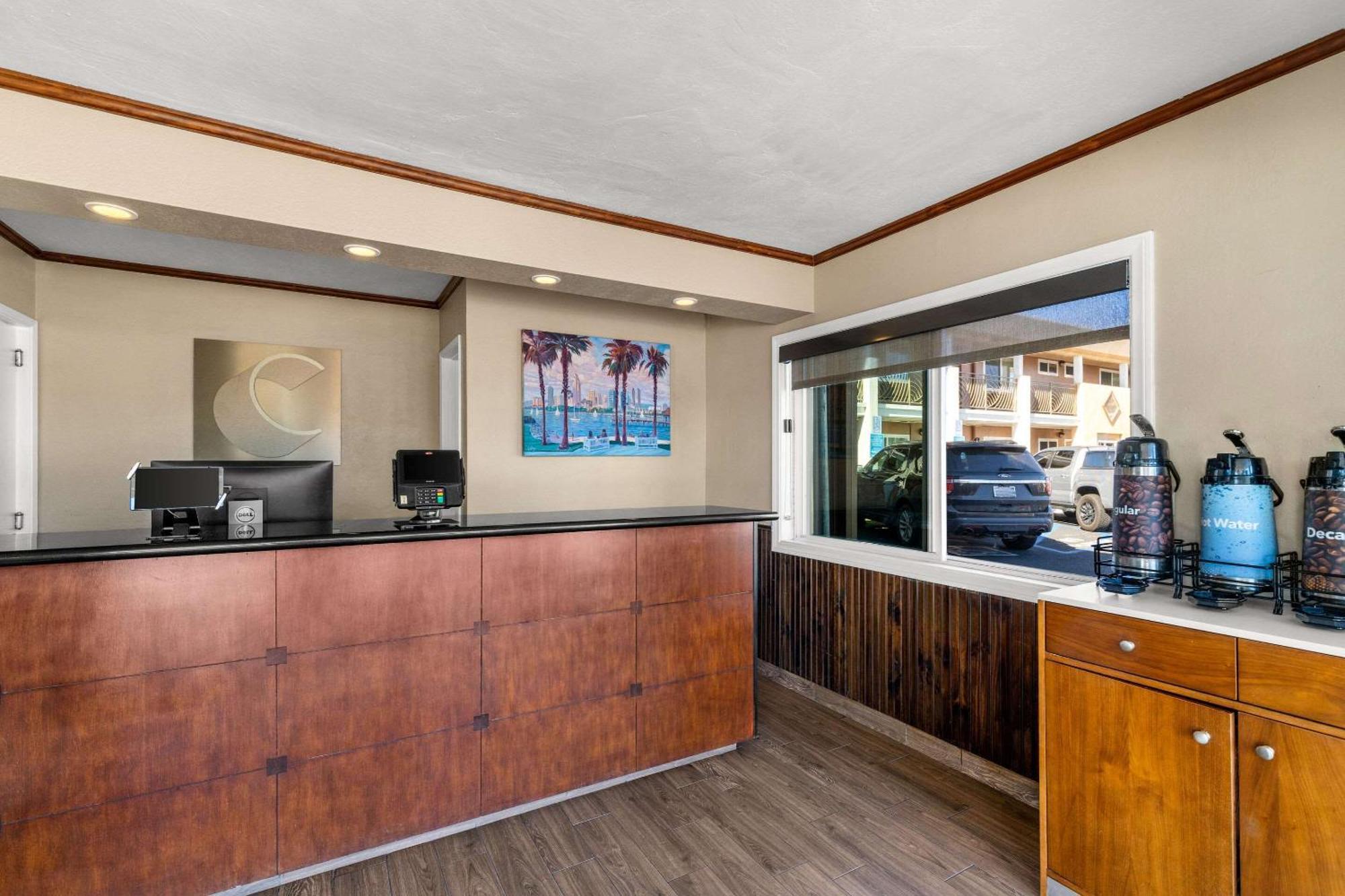 Comfort Inn San Diego Airport At The Harbor Esterno foto